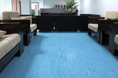辦公室用PVC地板好不好？